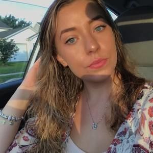 Meet your Posher, Victoria